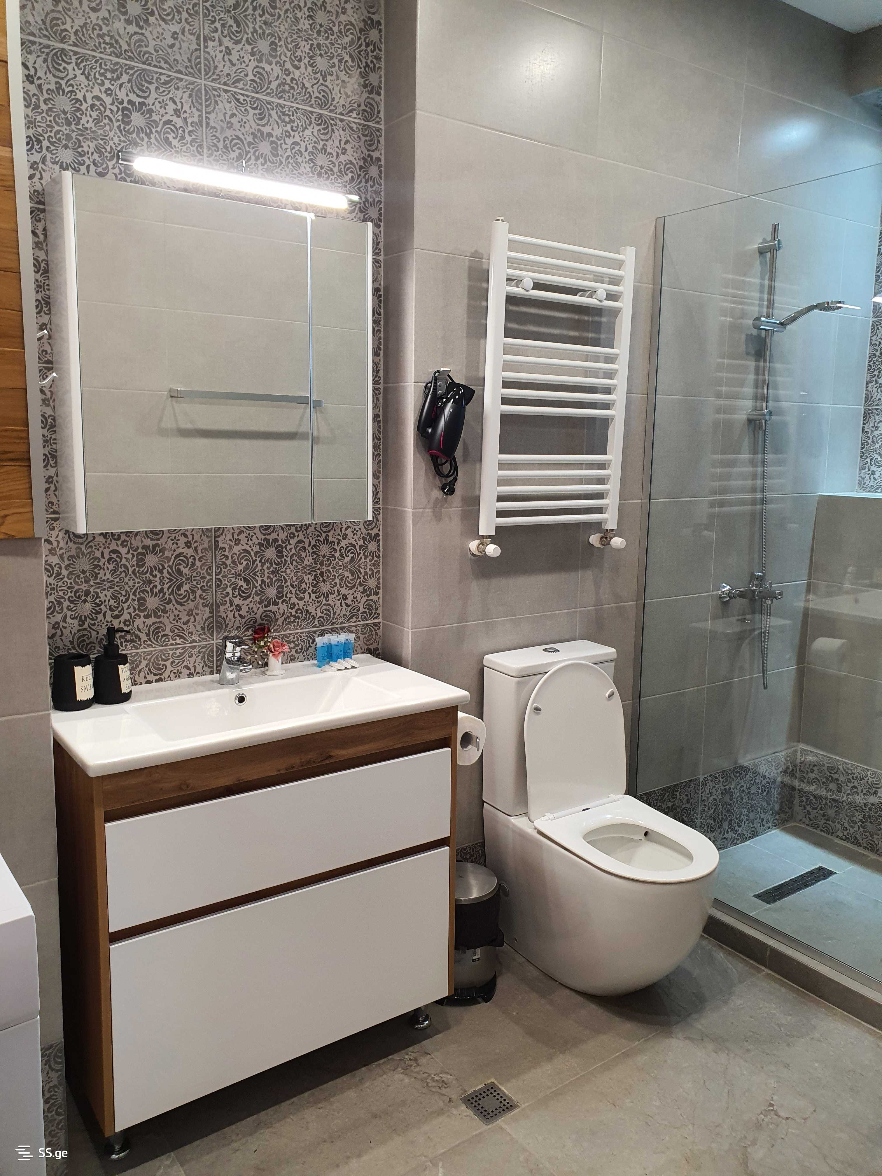 3 Room Flat Daily Rent. Mtatsminda view 9