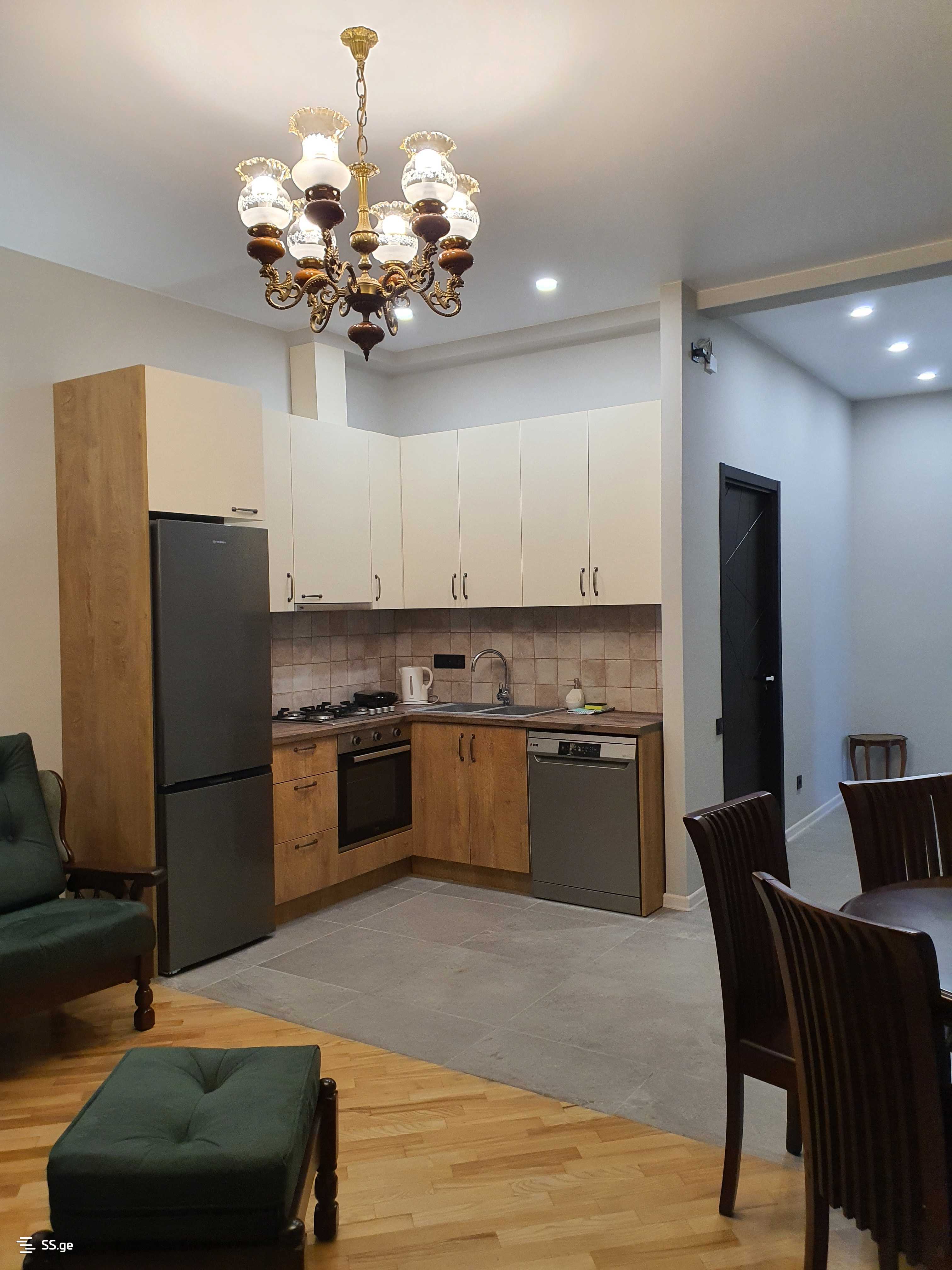 3 Room Flat Daily Rent. Mtatsminda view 6
