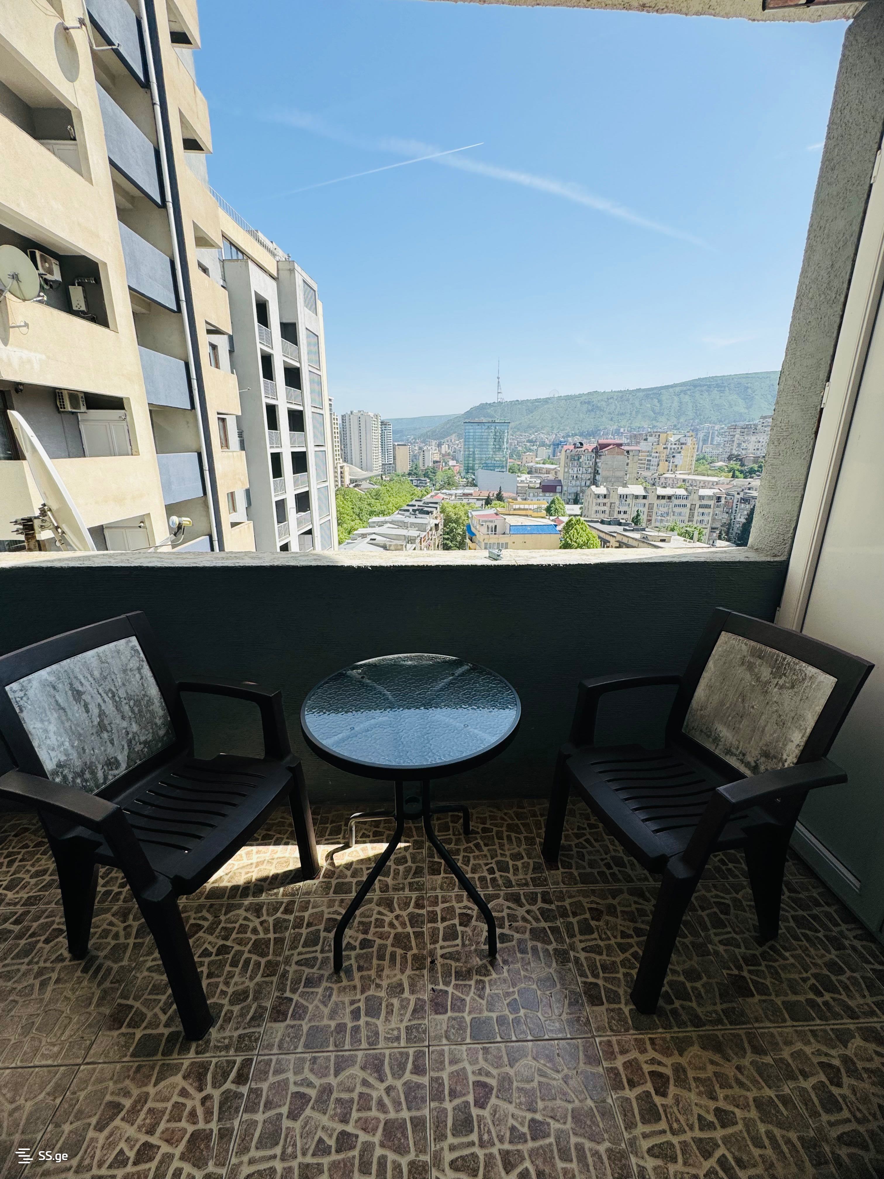 2 Room Flat Daily Rent. Saburtalo view 4