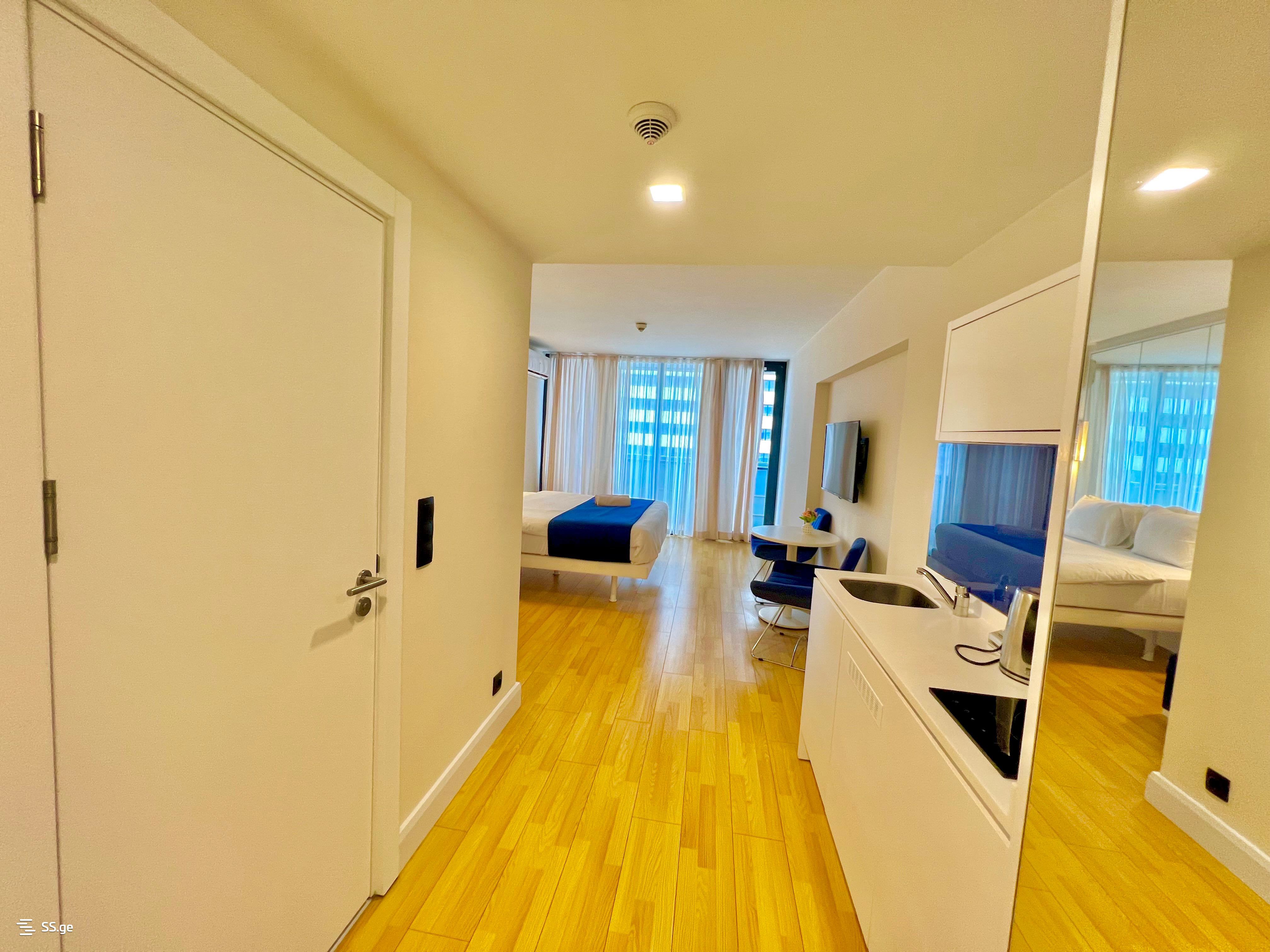 Apartment in Batumi - More