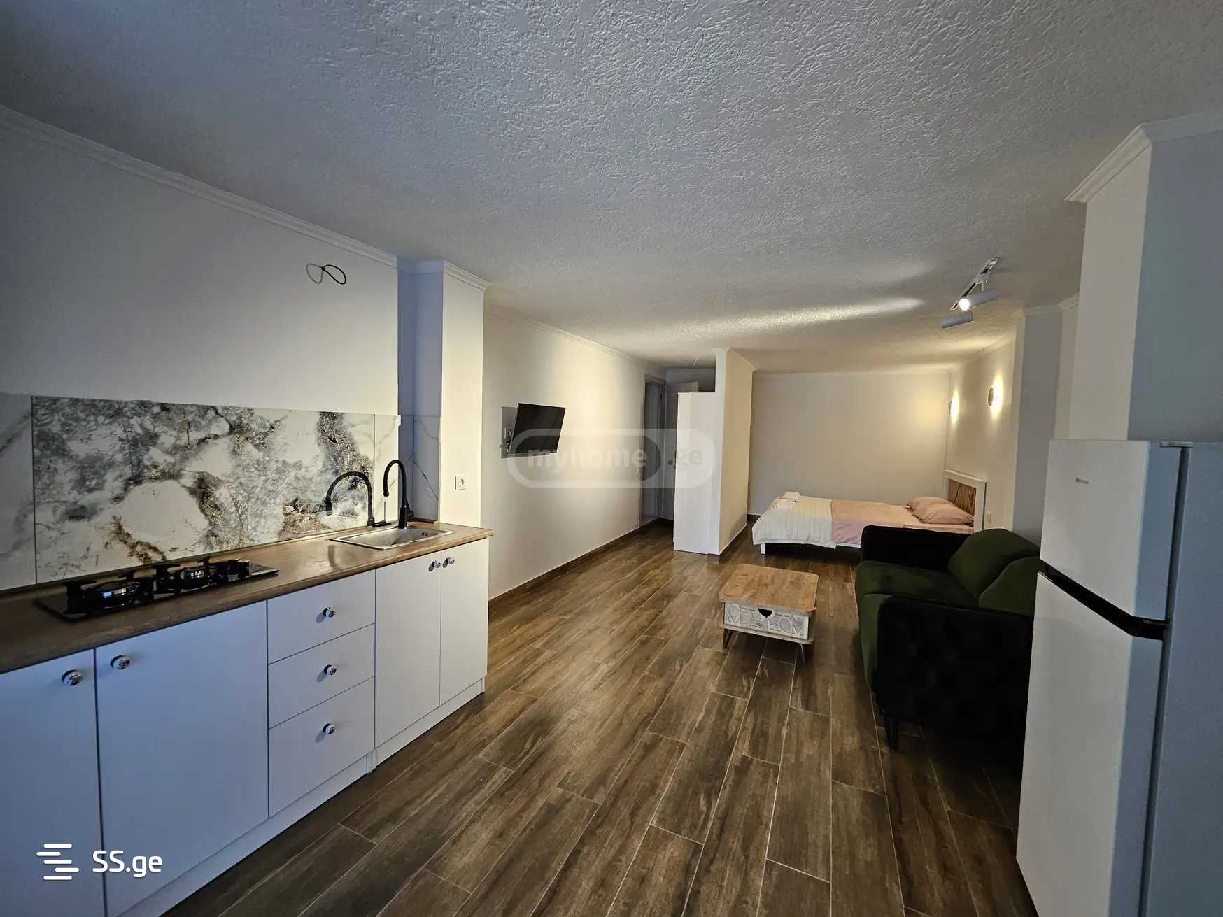 8 Room Hotel For Rent. Elia, 5 of 11