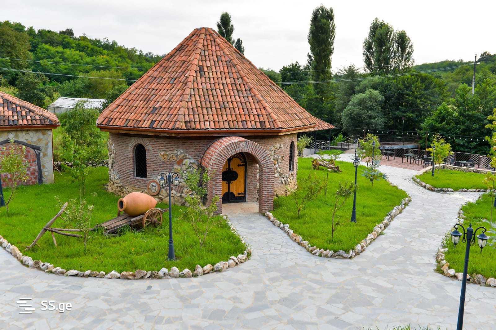 Hotel For Sale. Tskaltubo view 11