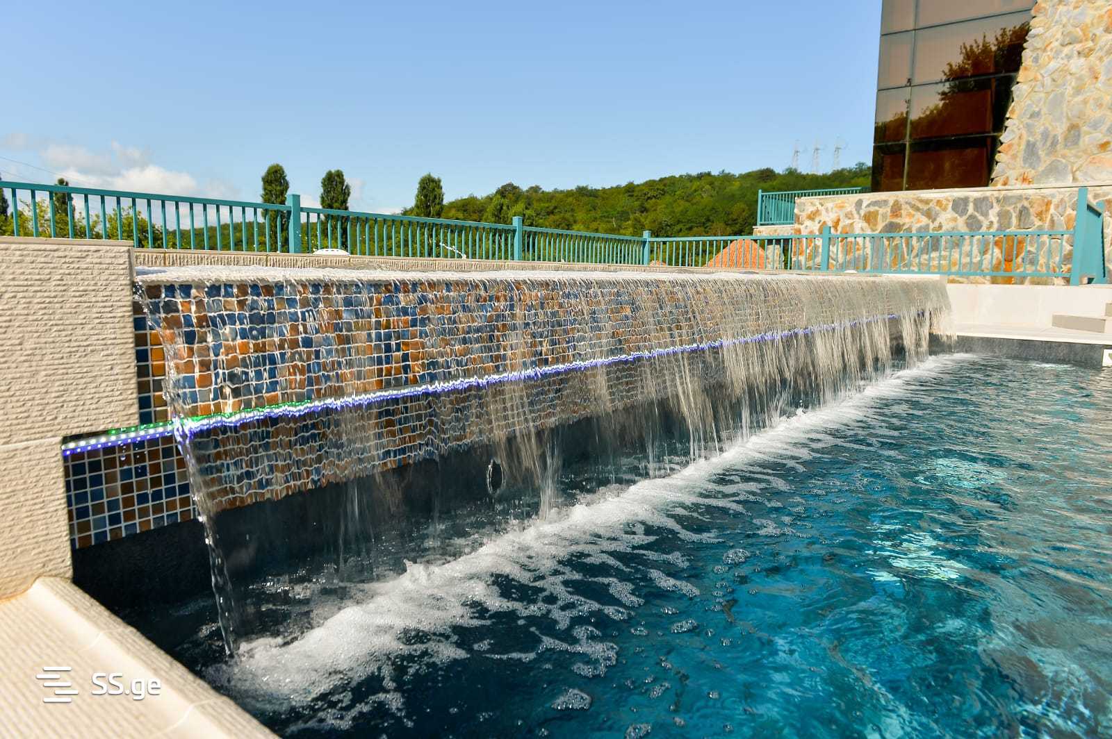 Hotel For Sale. Tskaltubo view 4