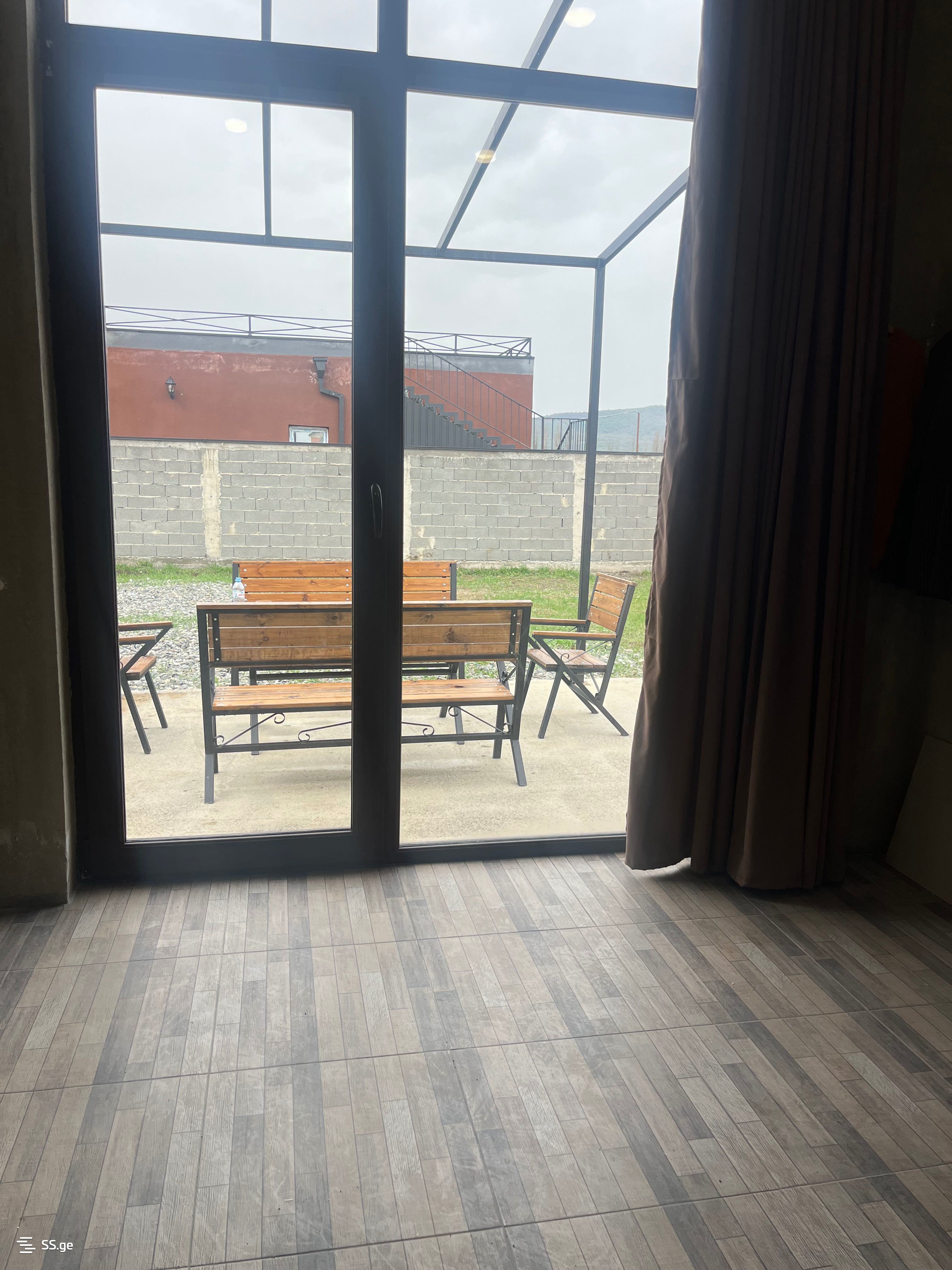3 Room Private House For Sale view 2