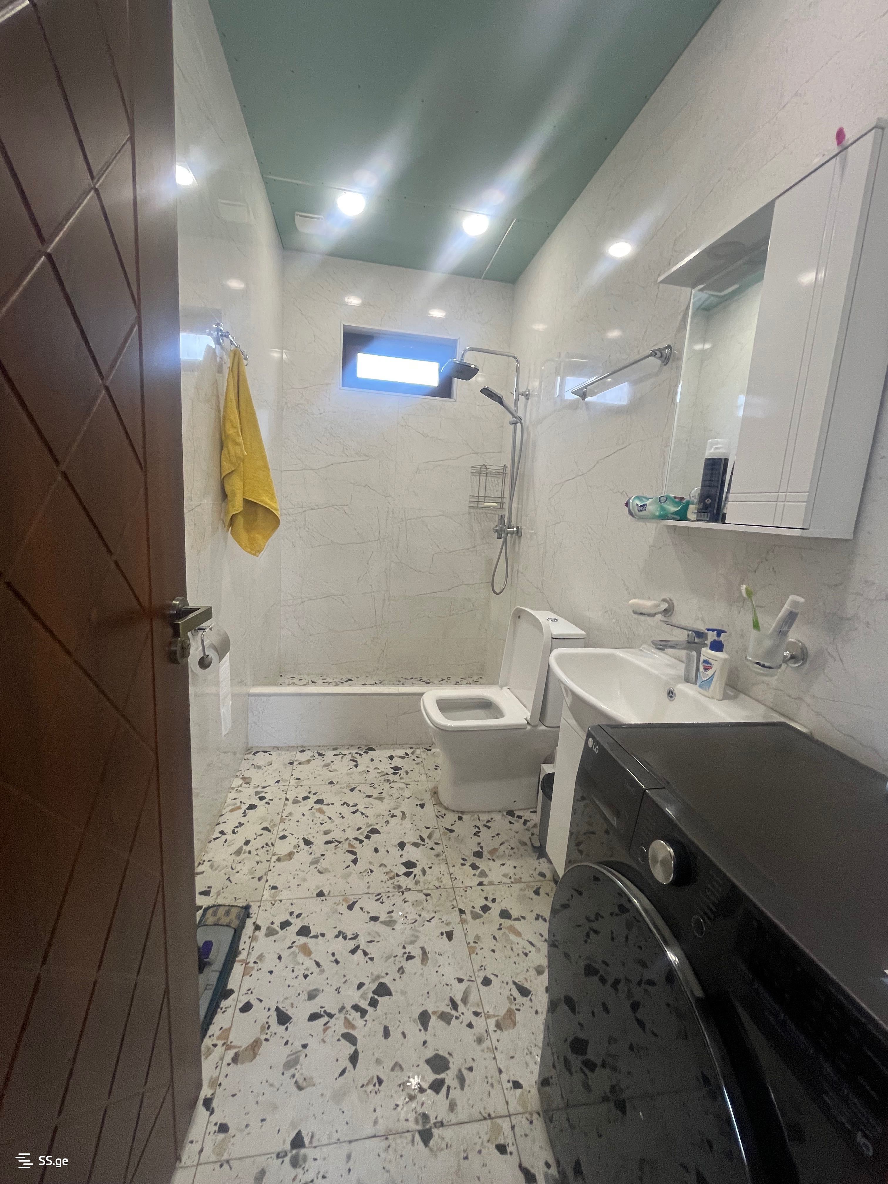 3 Room Private House For Sale view 4