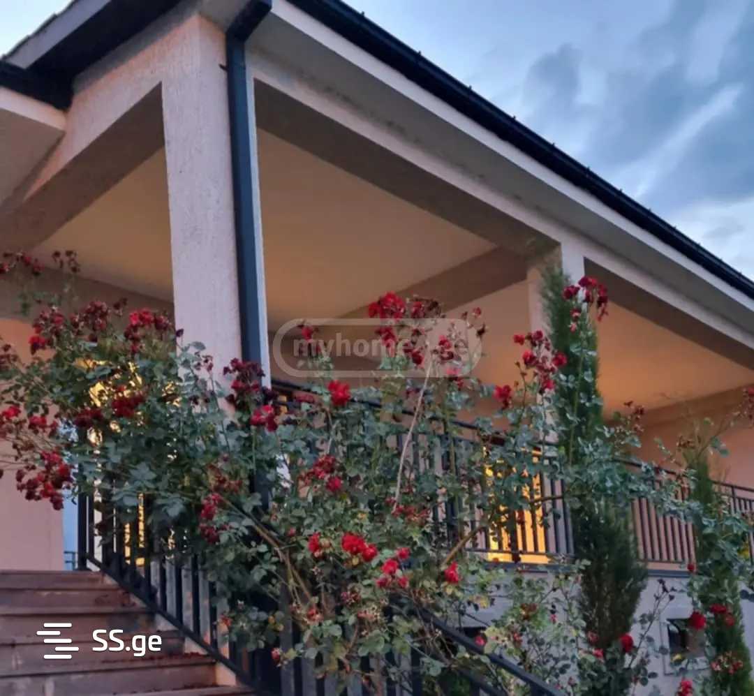 5 Room Summer Cottage For Sale view 3