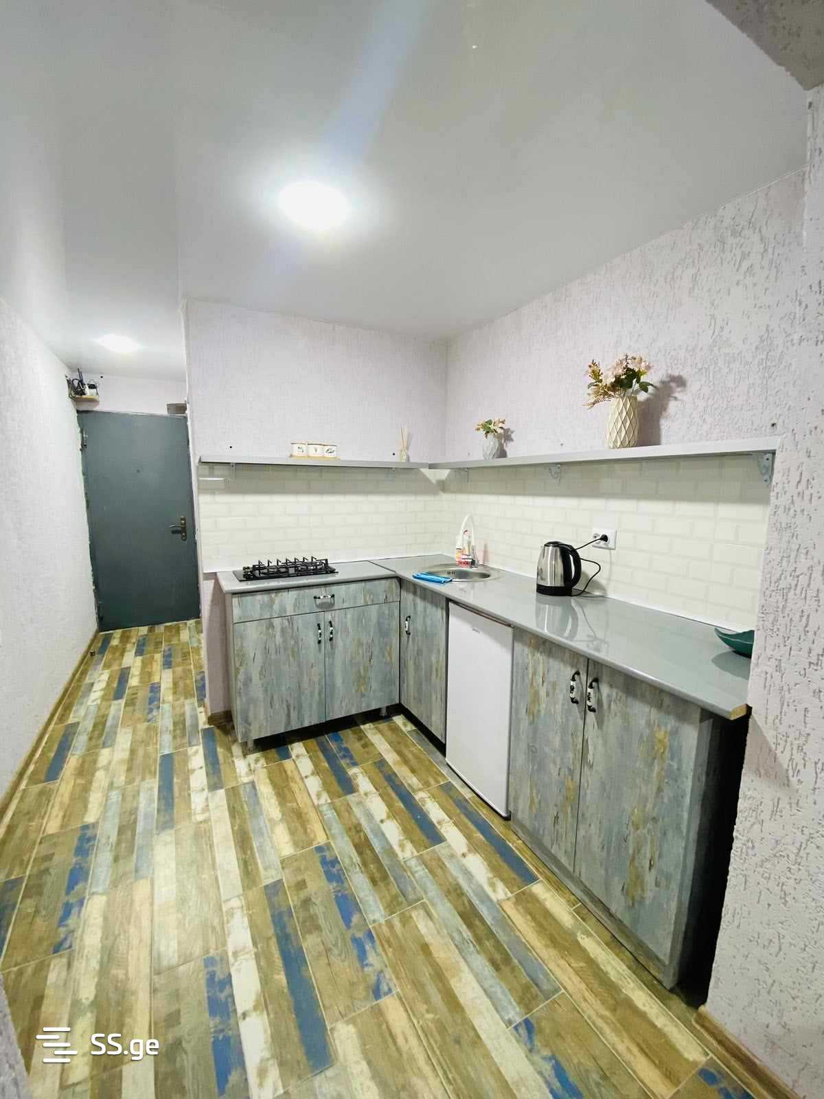 2 Room Flat Daily Rent. Kutaisi, 3 of 4