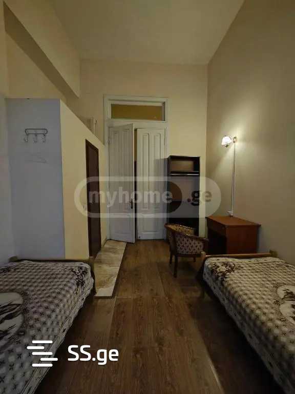 6 Room Hotel For Rent. Sololaki, 8 of 12