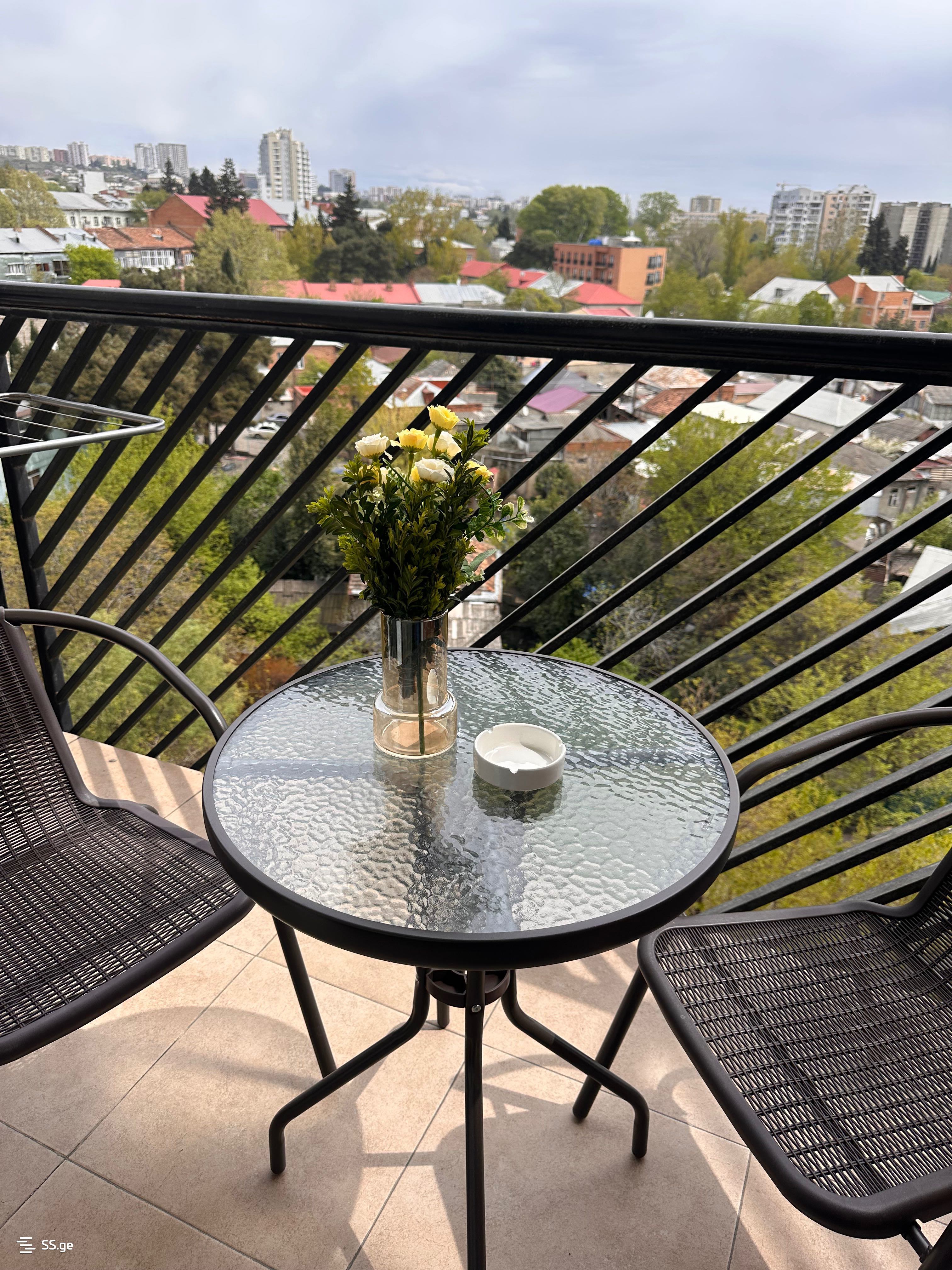 1 room Flat Daily rent. Isani - Mehr