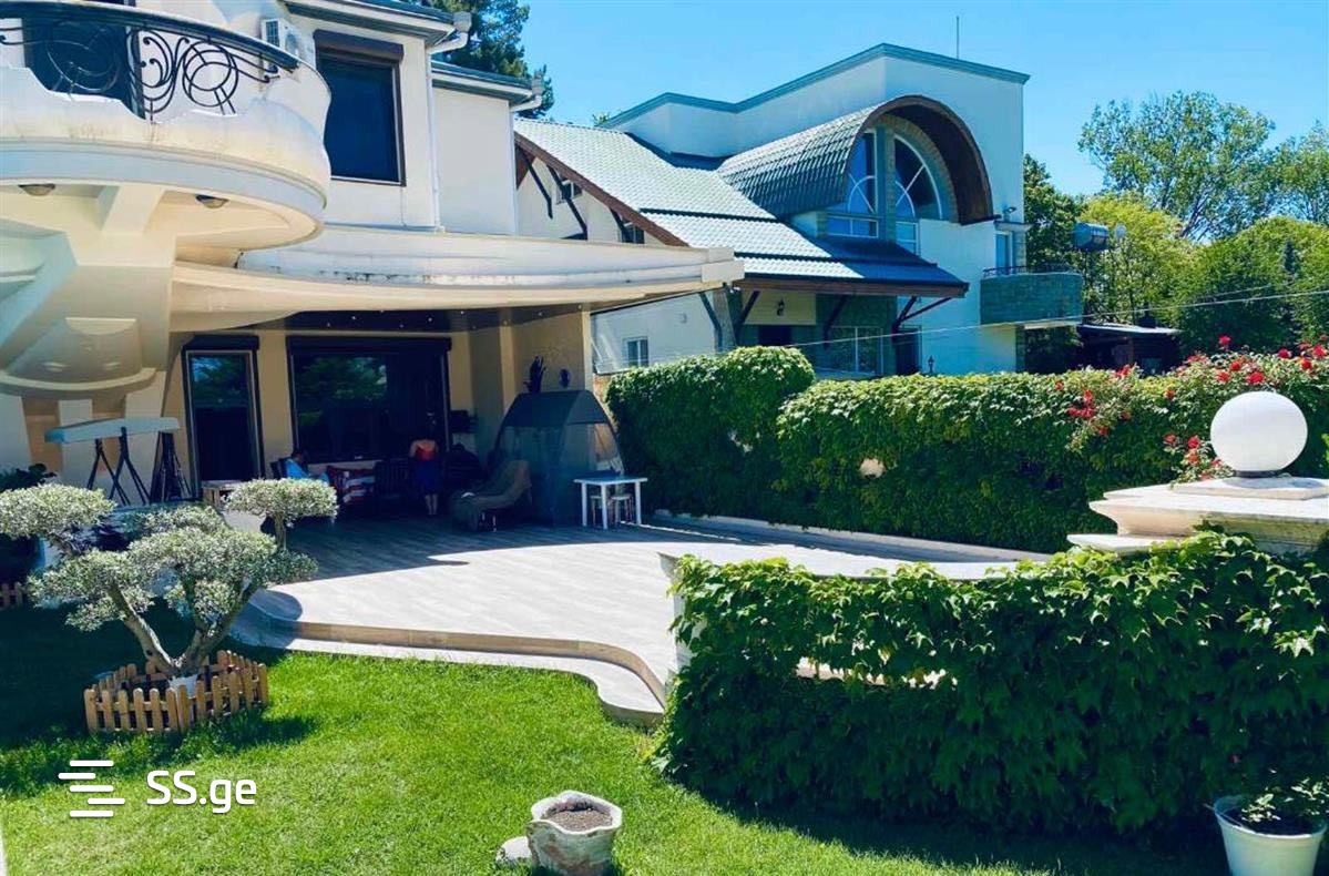 14 Room Private House For Sale, 3 of 4
