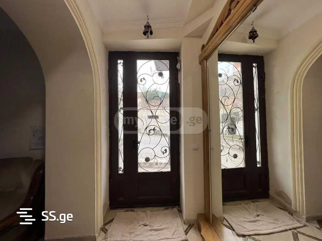 7 Room Hotel For Sale view 7