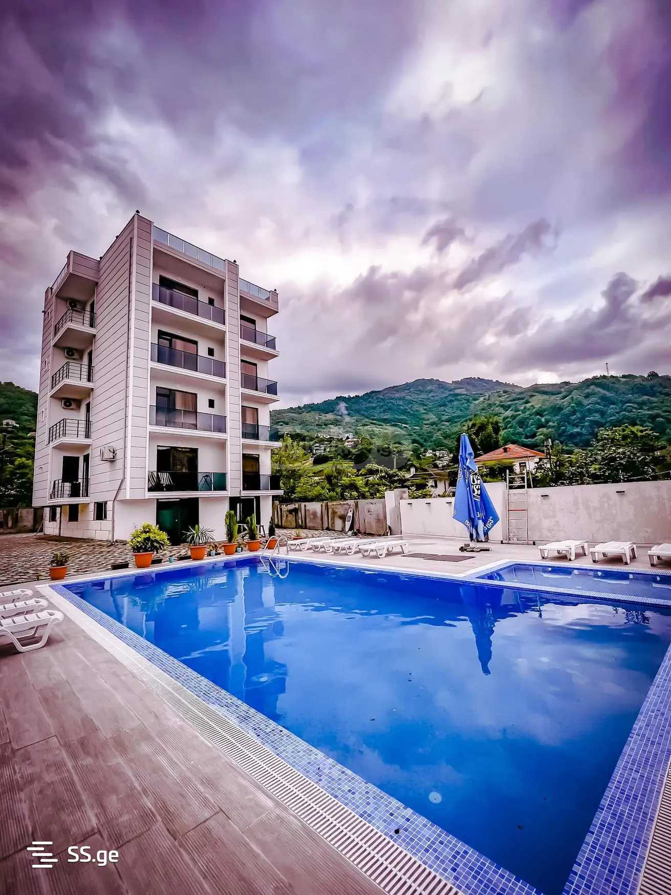 18 Room Hotel For Rent. Gonio view 5