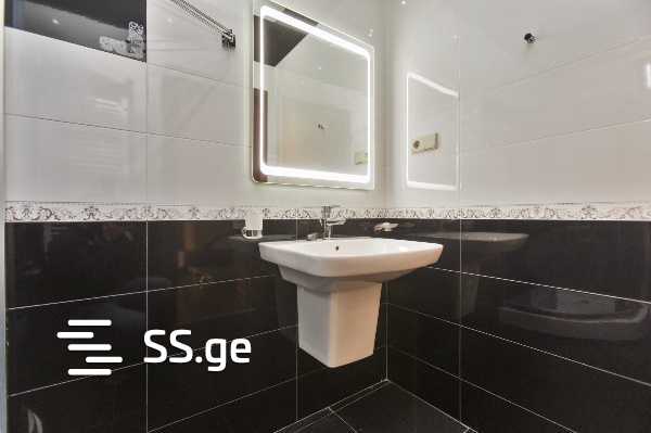 14 Room Private House For Rent. Saburtalo, 10 of 11