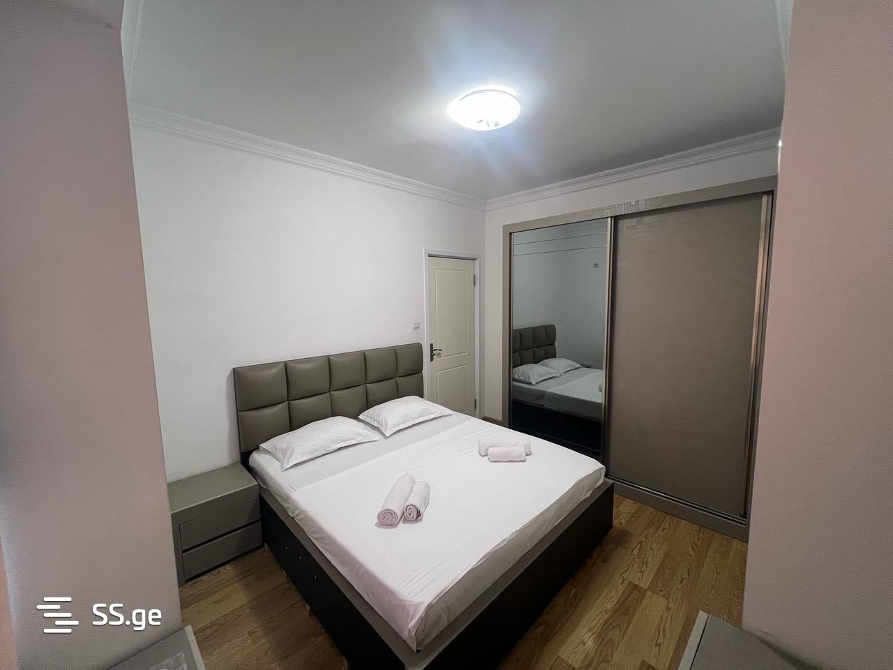 2 room Flat Daily rent. Varketili - Bild 3
