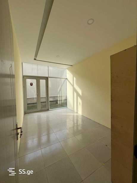 https://static.ss.ge/20250429/3_f7b12a50-38c1-4545-9980-212661e01c71_Thumb.jpg