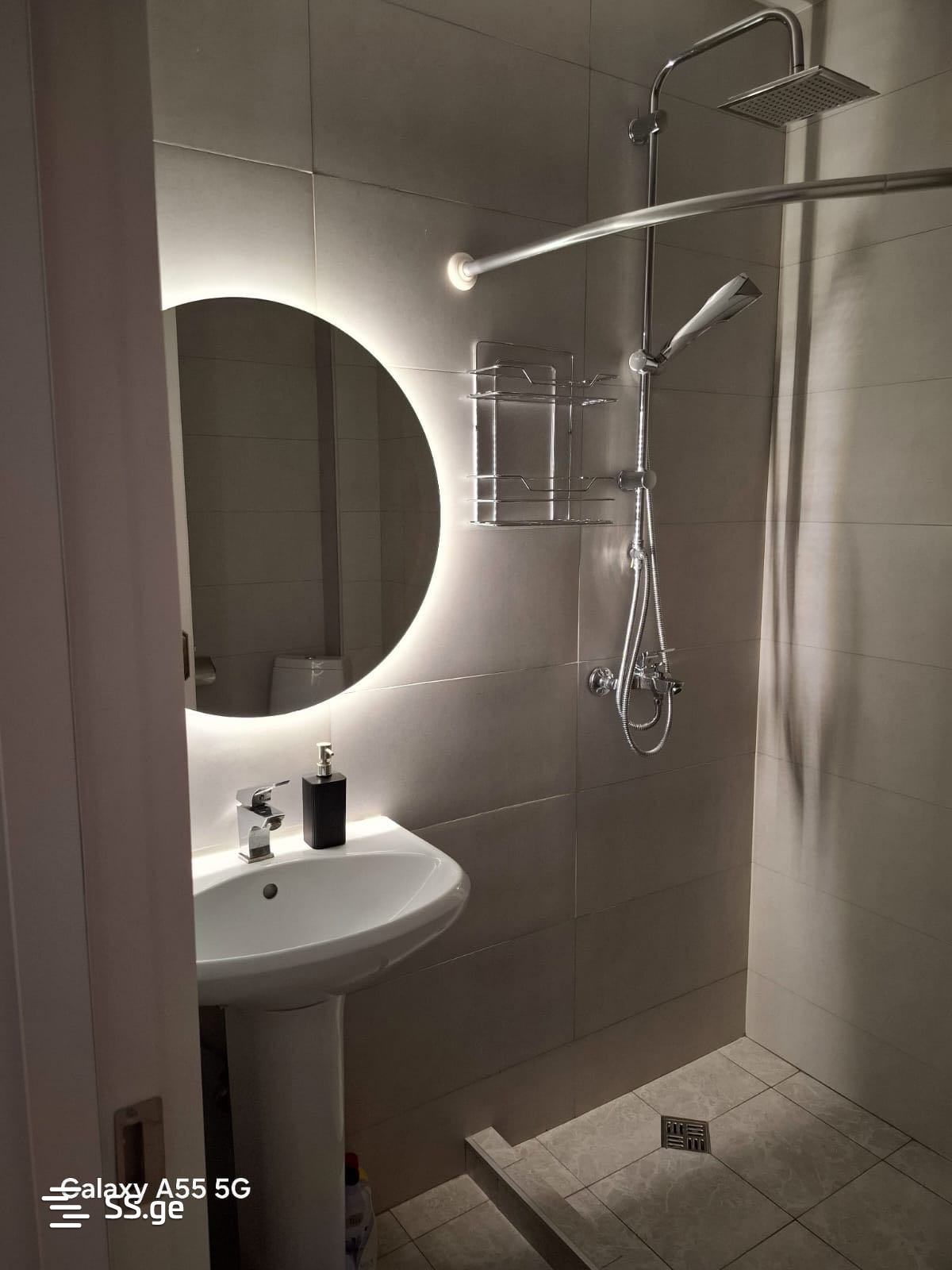 2 Room Flat Daily Rent. Didube view 9