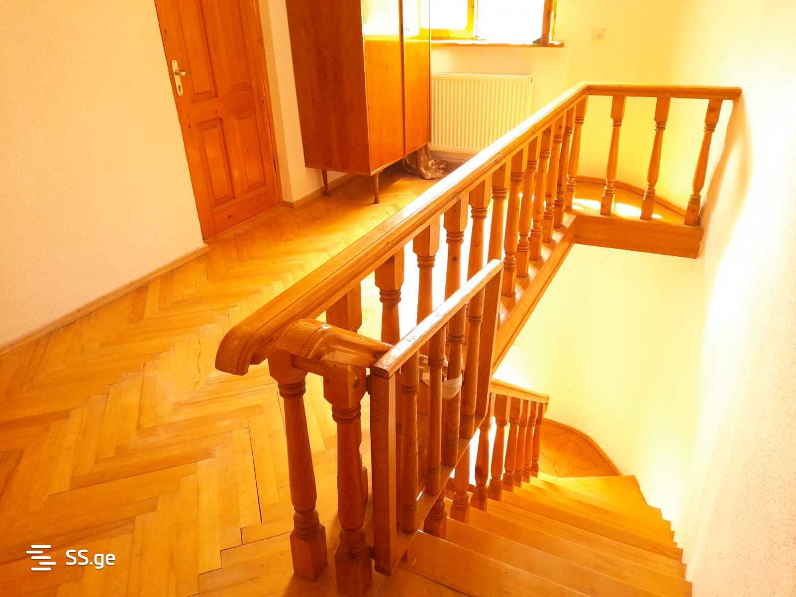 6 Room Summer Cottage For Rent. Tskneti view 8