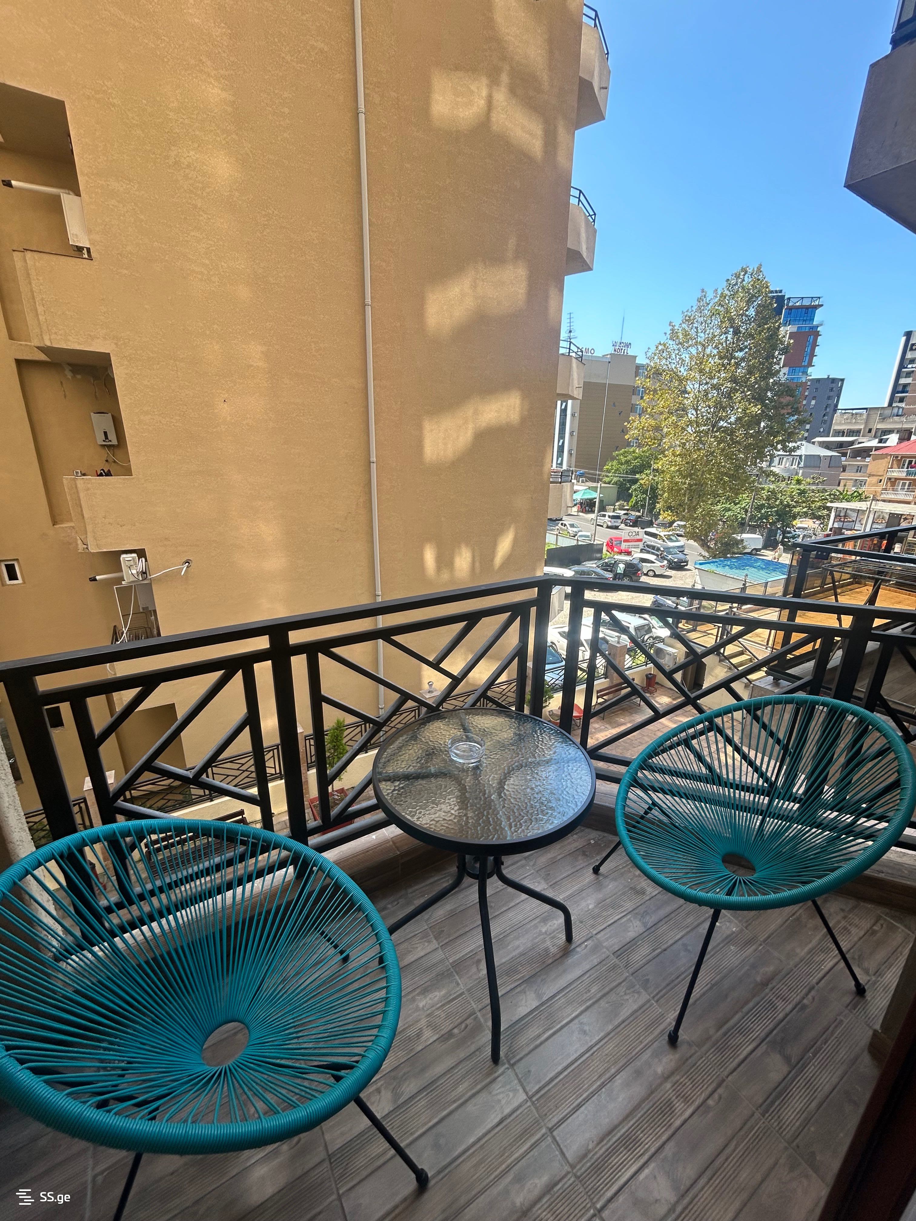 1 Room Flat Daily Rent. Gonio view 16