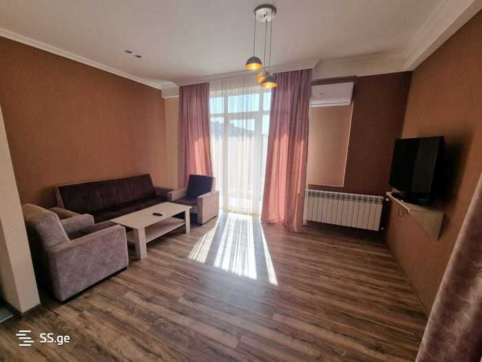 https://static.ss.ge/20250505/7_806b2596-0186-483f-9d96-535f5a6c4045_Thumb.jpg