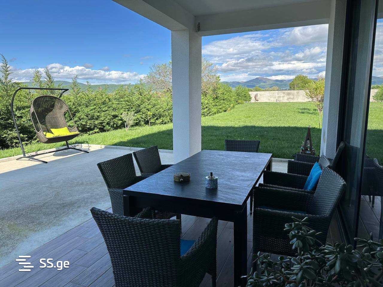 10 Room Private House For Sale view 5