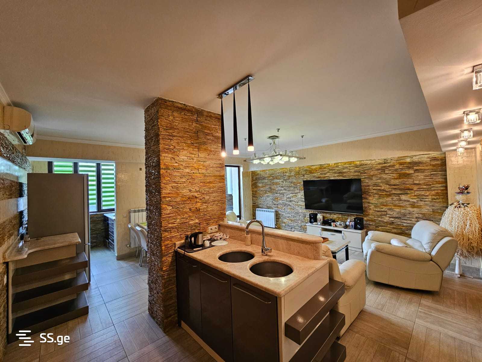 3-Room Apartment For Sale In Batumi, Ilia Chavchavadze St view 24