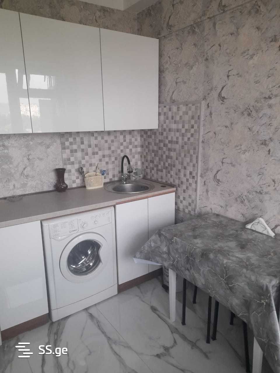1 Room Flat Daily Rent. Digomi view 6