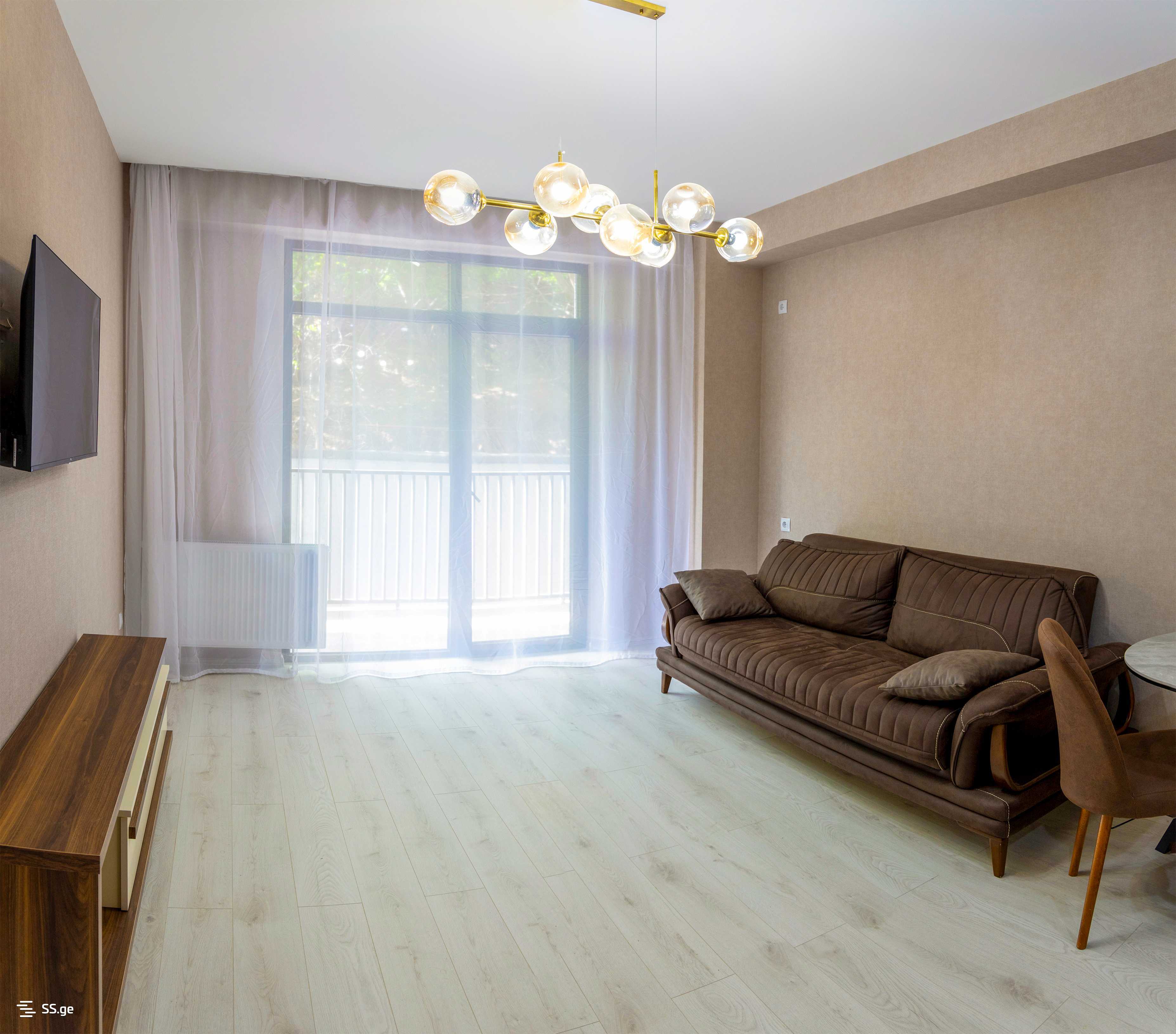 2 Room Flat Daily Rent. Gldani view 4