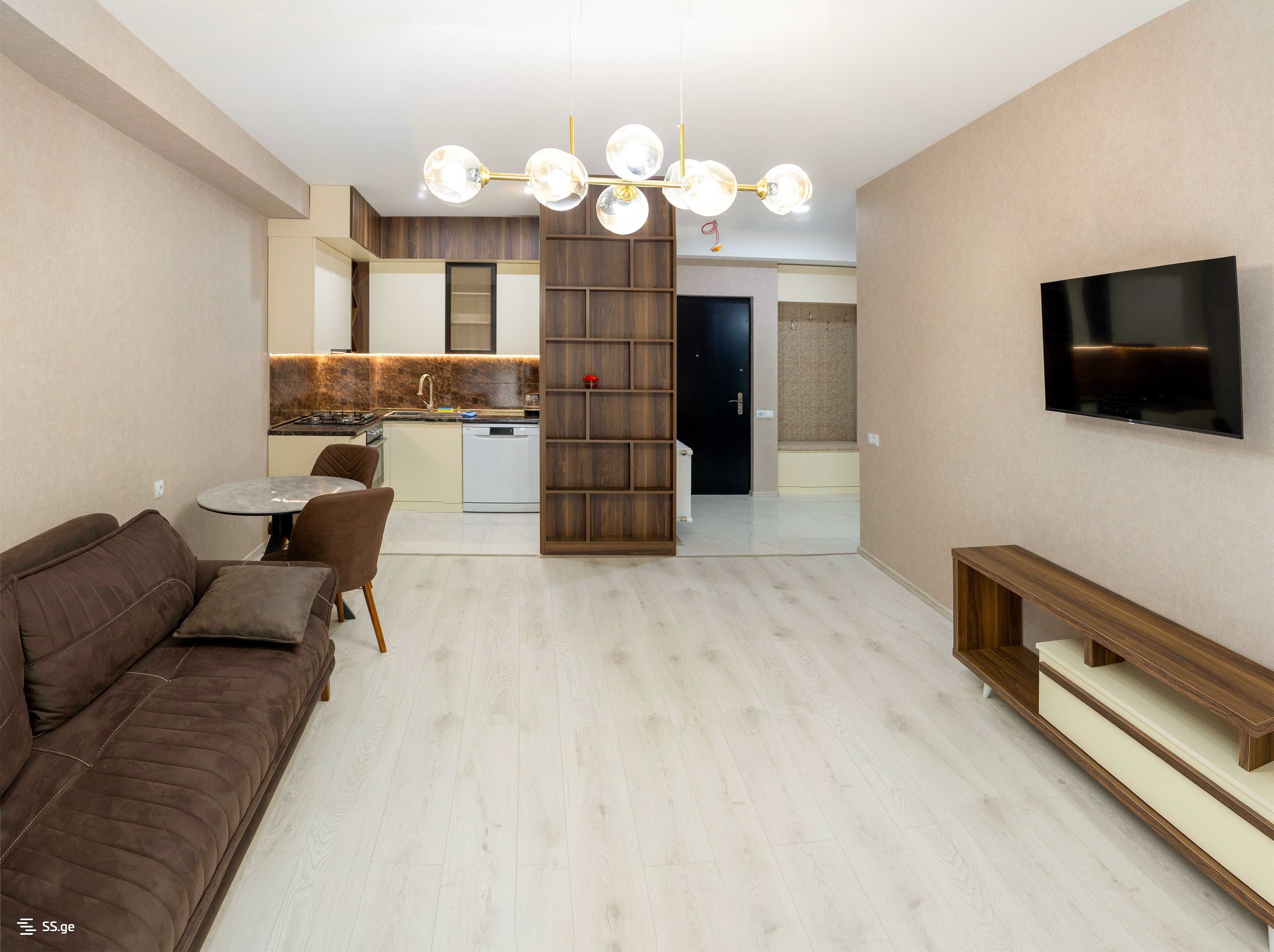 2 Room Flat Daily Rent. Gldani view 6