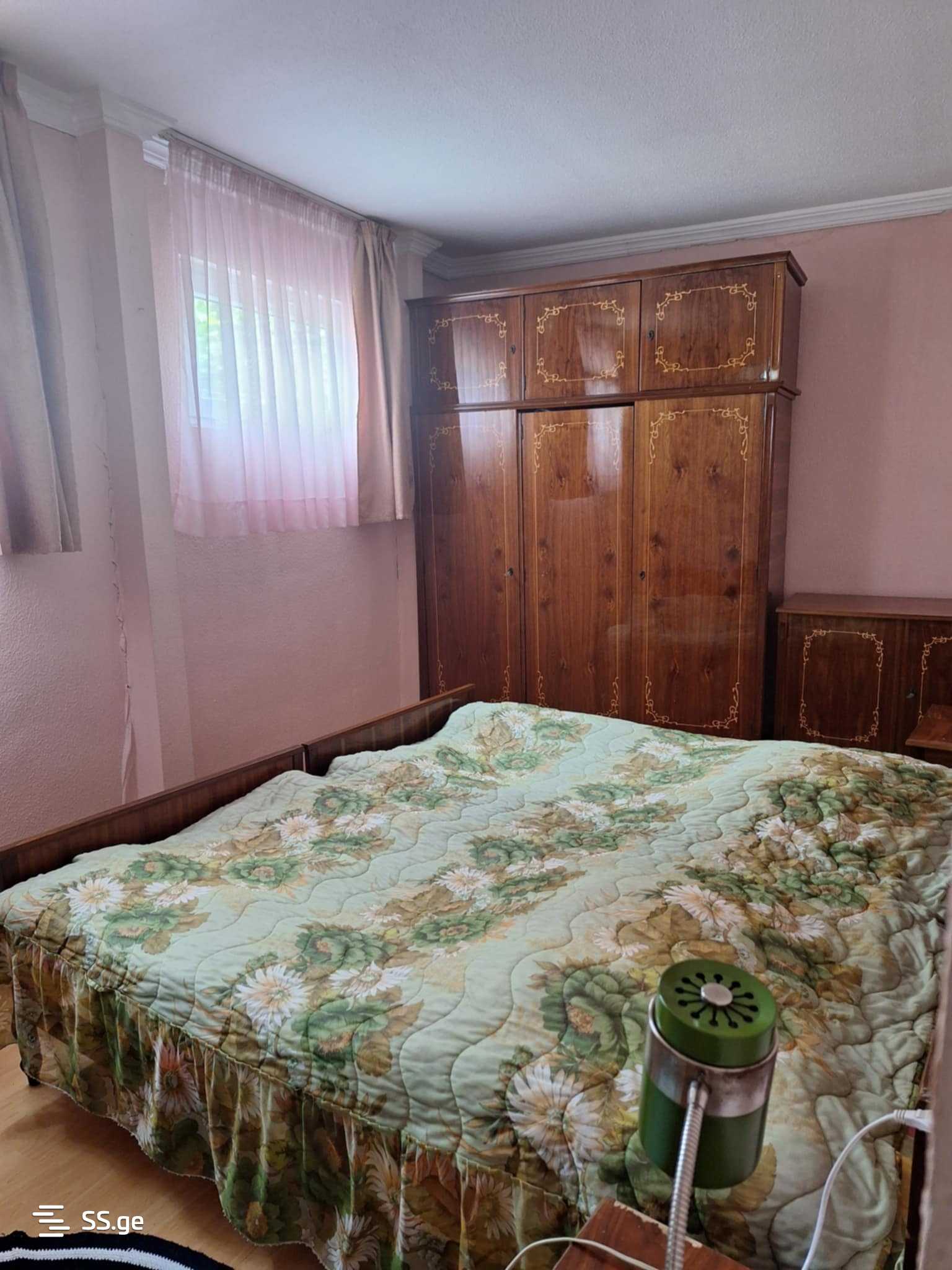 7 Room Private House For Sale view 10