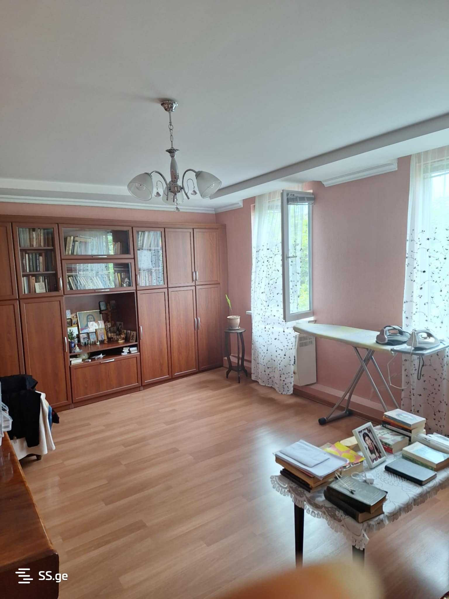 7 Room Private House For Sale view 6