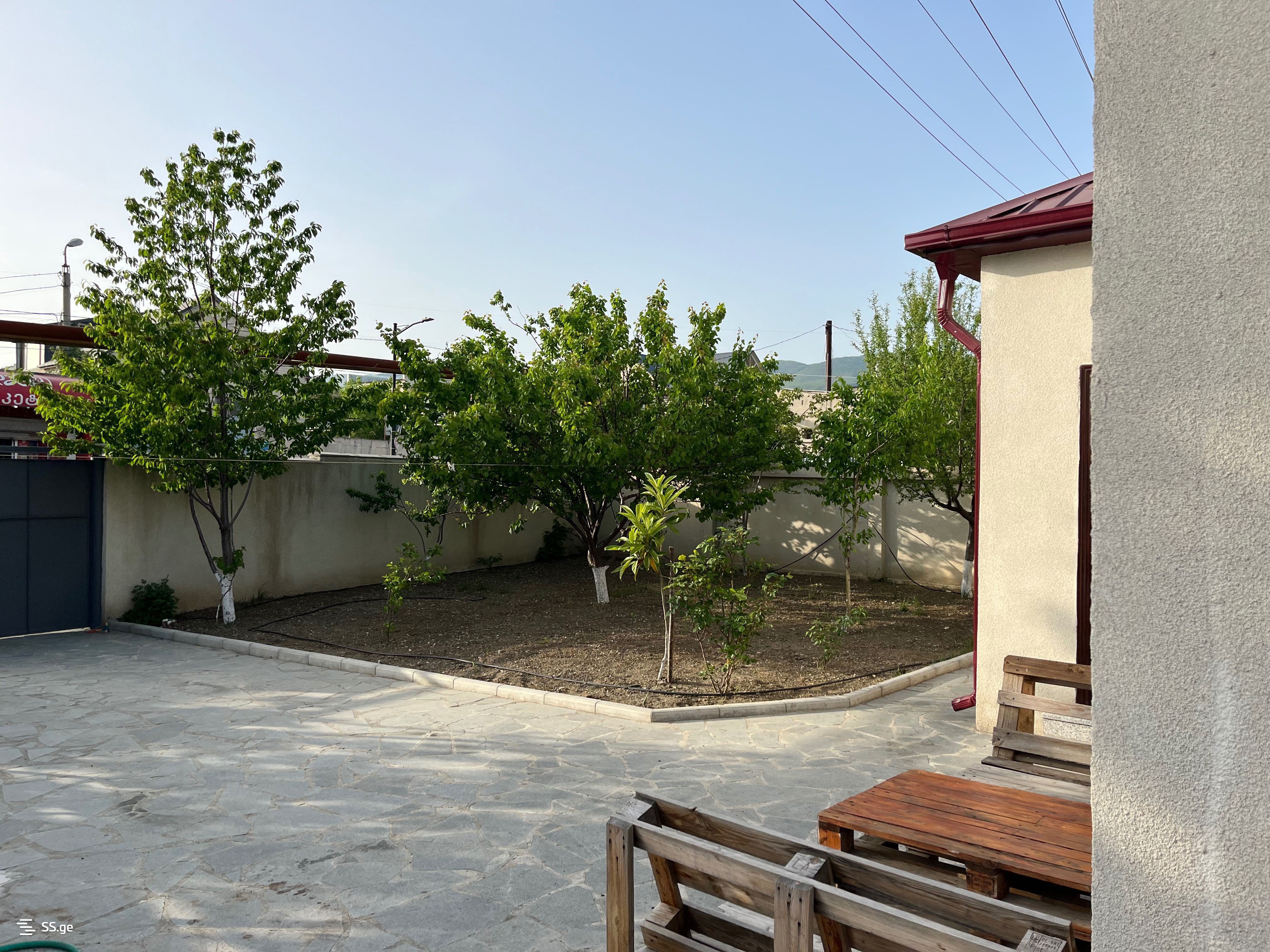 5 Room Private House Daily Rent. Gldani view 1