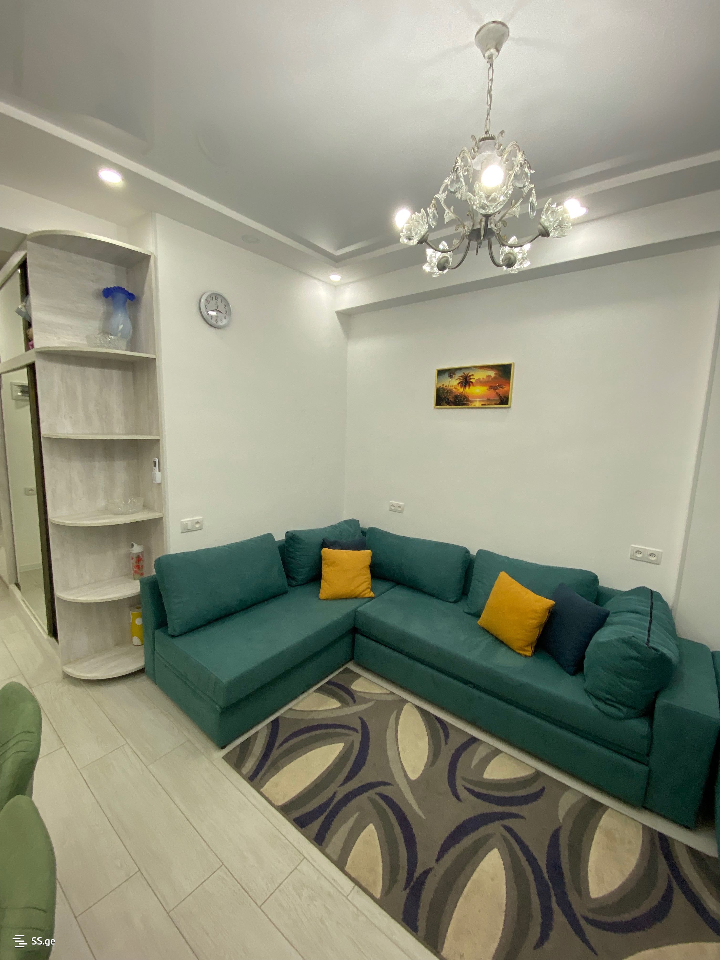 2 Room Flat Daily Rent. Qala view 7
