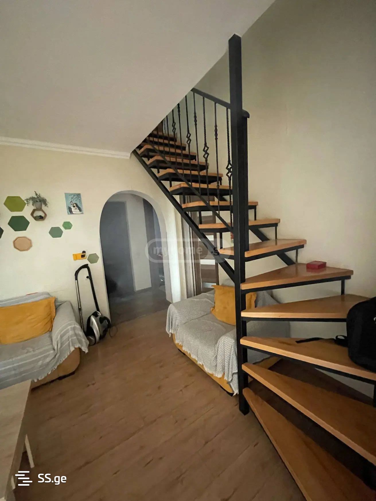 7 Room Private House For Rent. Gldani, 11 of 12