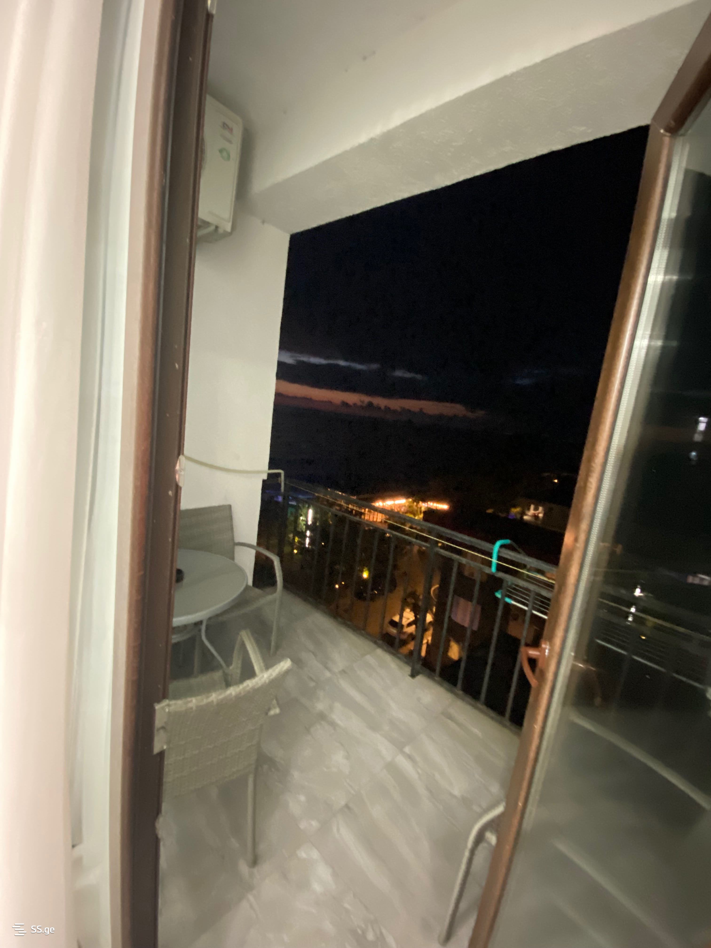2 Room Flat Daily Rent. Qala view 2