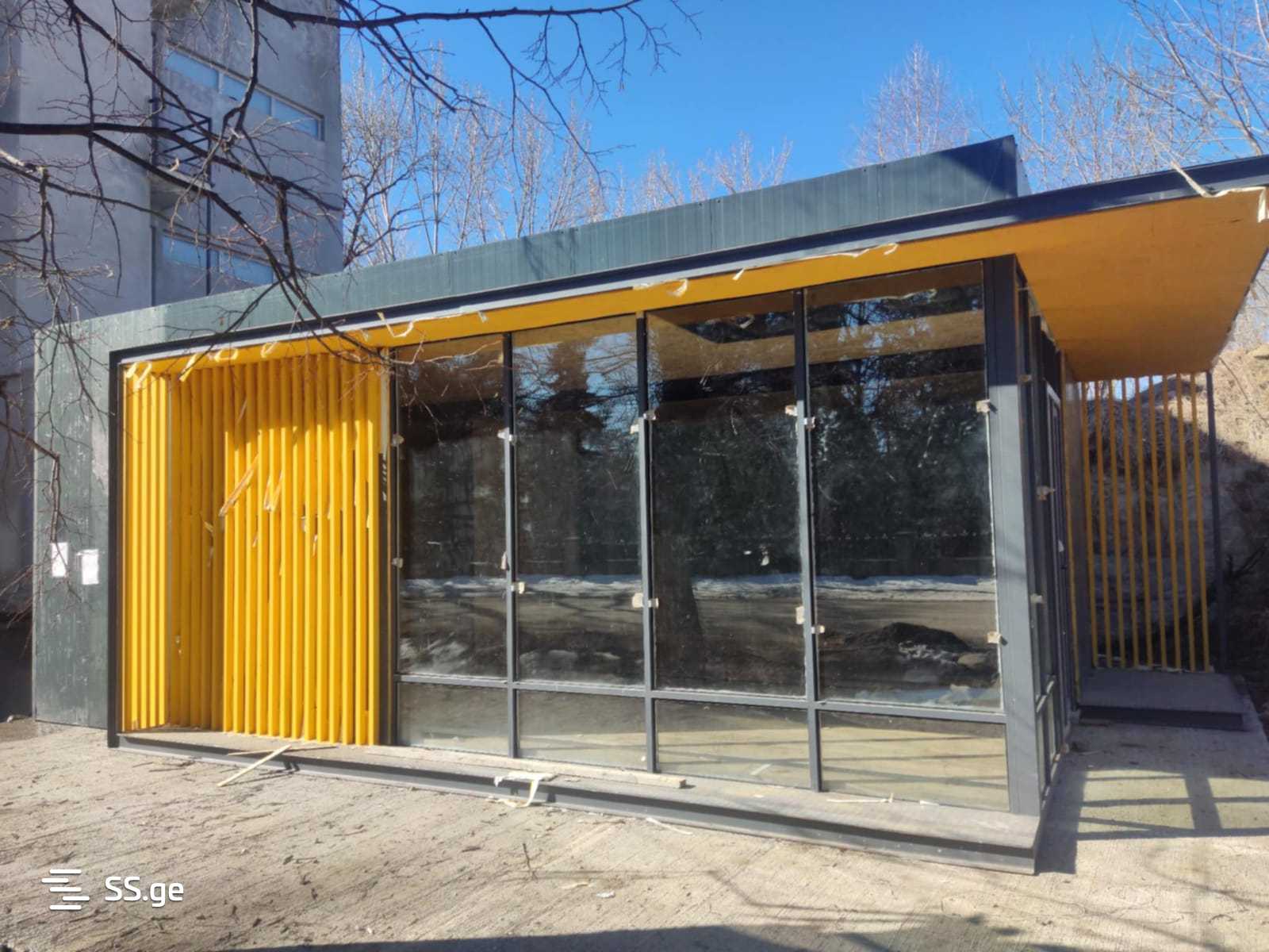 Commercial Space For Rent. Manglisi view 3