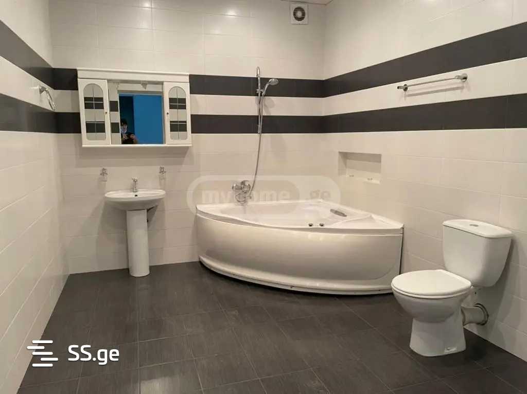 Commercial space For Rent. Vedzisi
