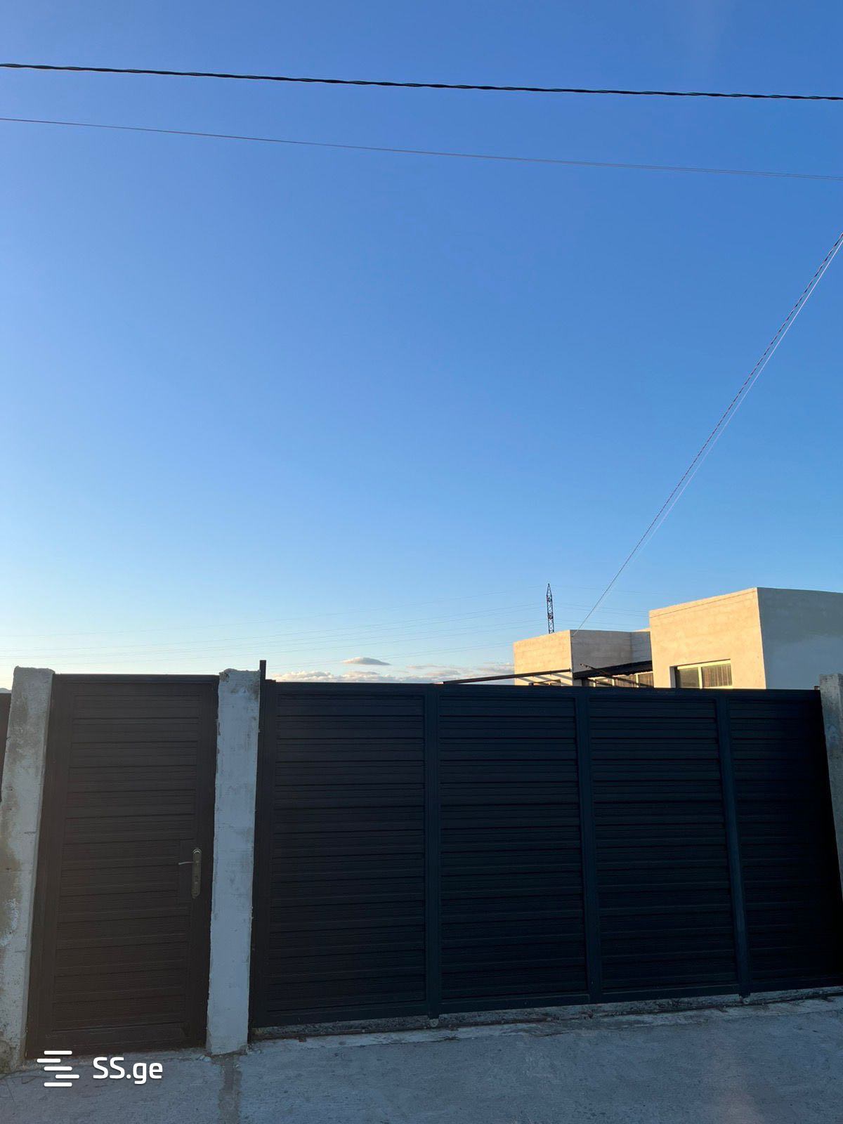 3 Room Private House For Sale view 12