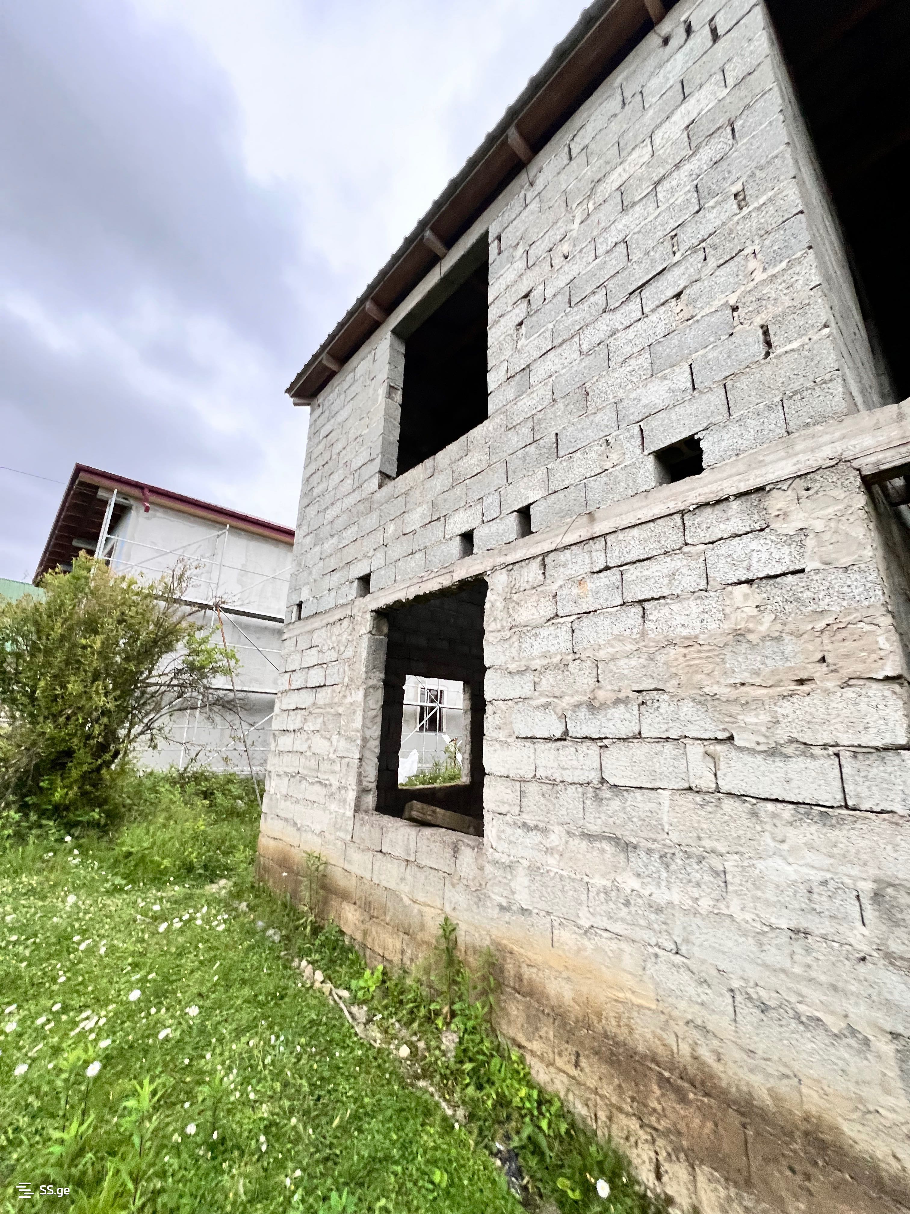 6 Room Private House For Sale view 5