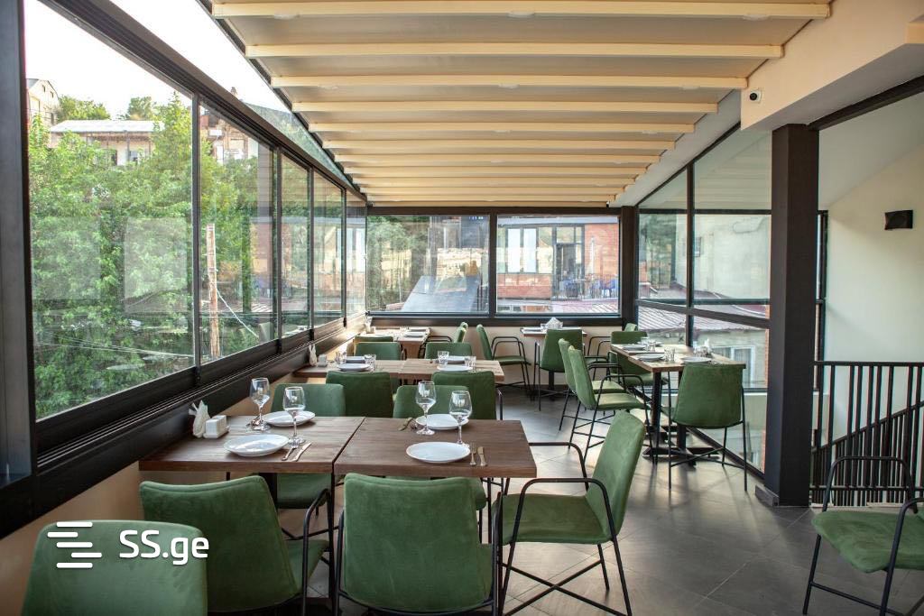 24 Room Hotel For Rent. Chugureti, 2 of 12