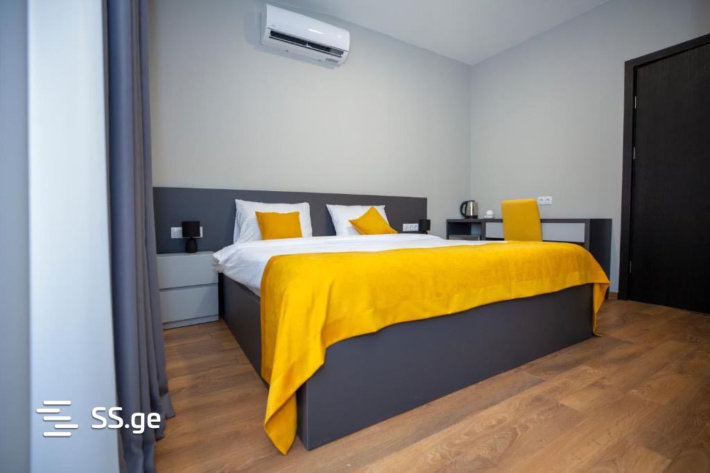 24 Room Hotel For Rent. Chugureti, 1 of 12