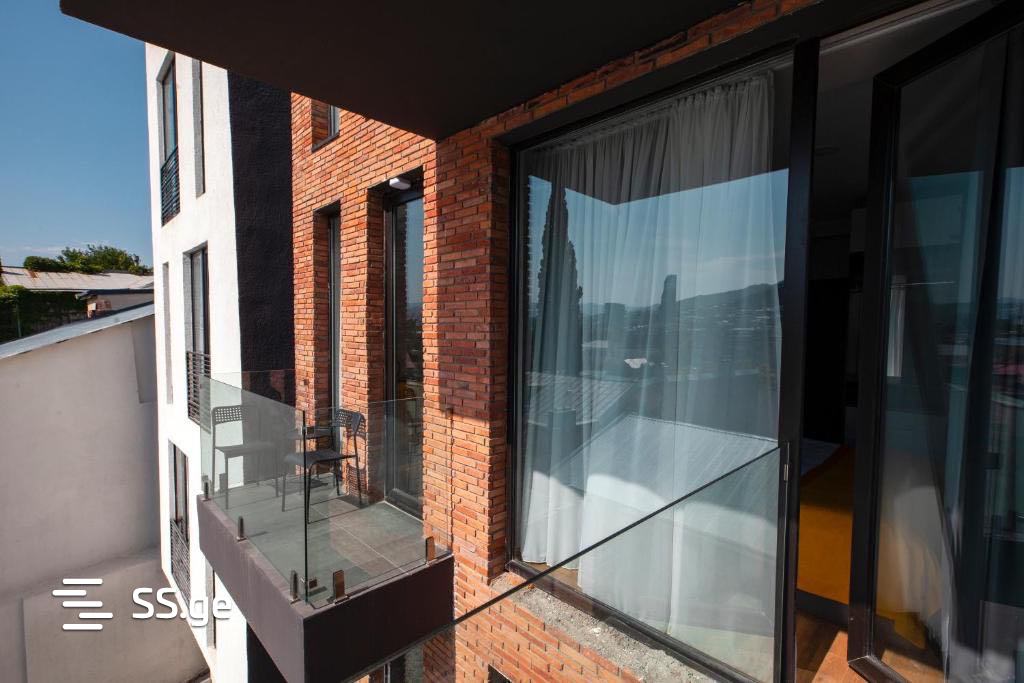 24 Room Hotel For Rent. Chugureti, 3 of 12