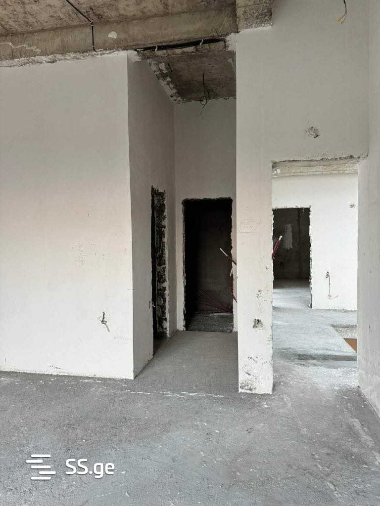 5 Room Private House For Sale view 6