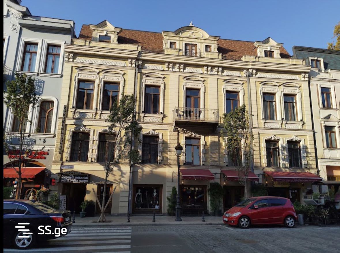 18 Room Hotel For Rent. Chugureti, 2 of 12