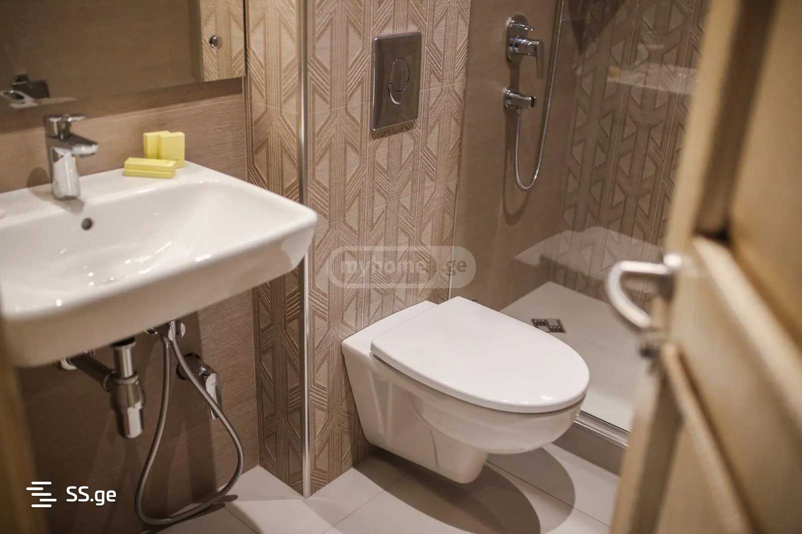 14 Room Hotel For Rent. Avlabari, 11 of 12