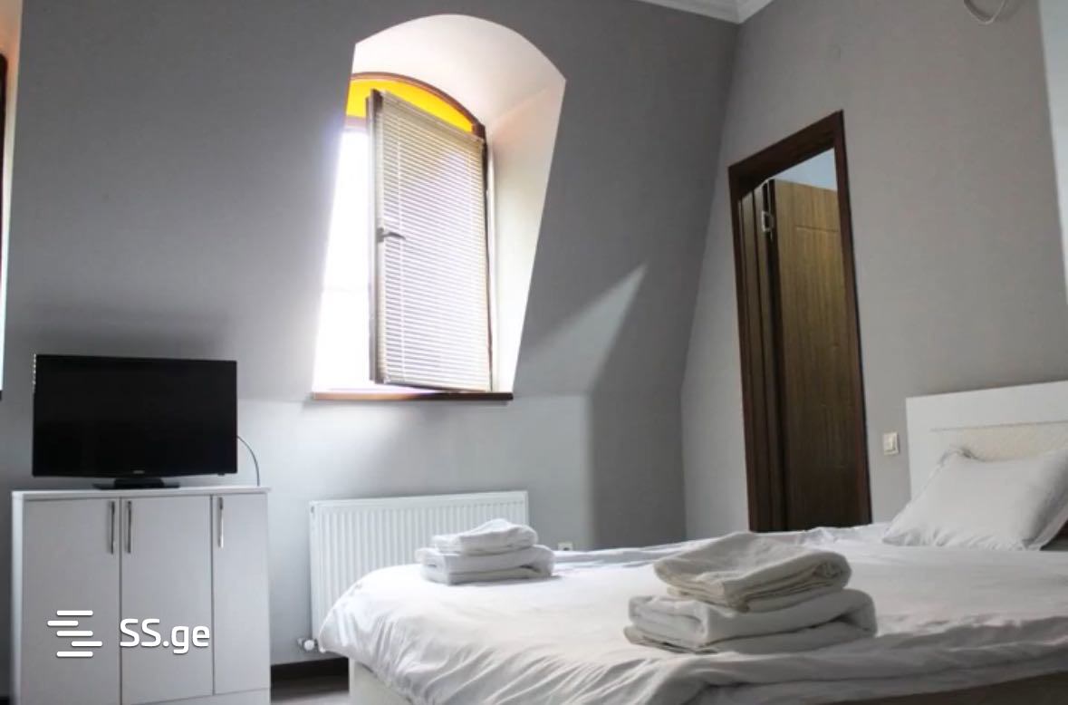 10 Room Hotel For Rent. Sololaki, 6 of 12