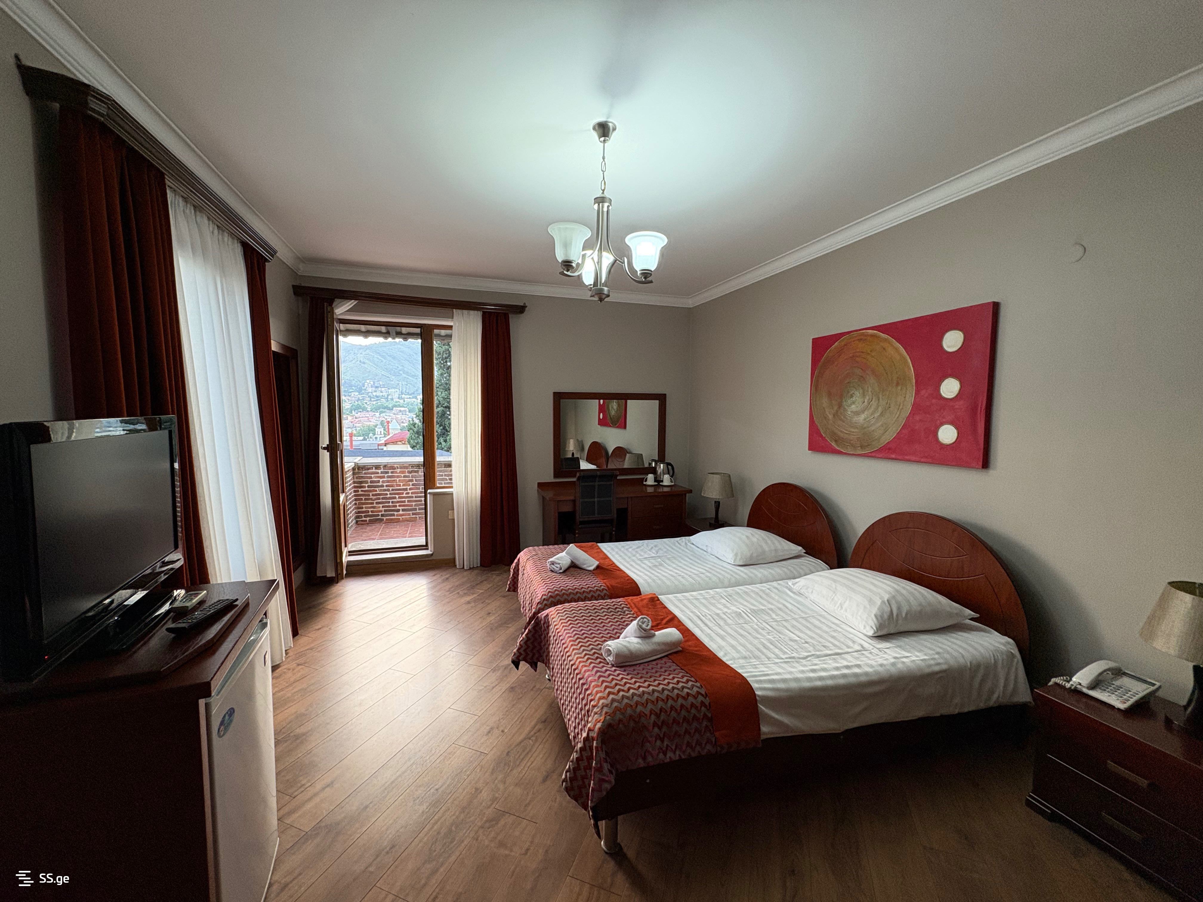 9 Room Hotel For Rent. Avlabari, 9 of 12
