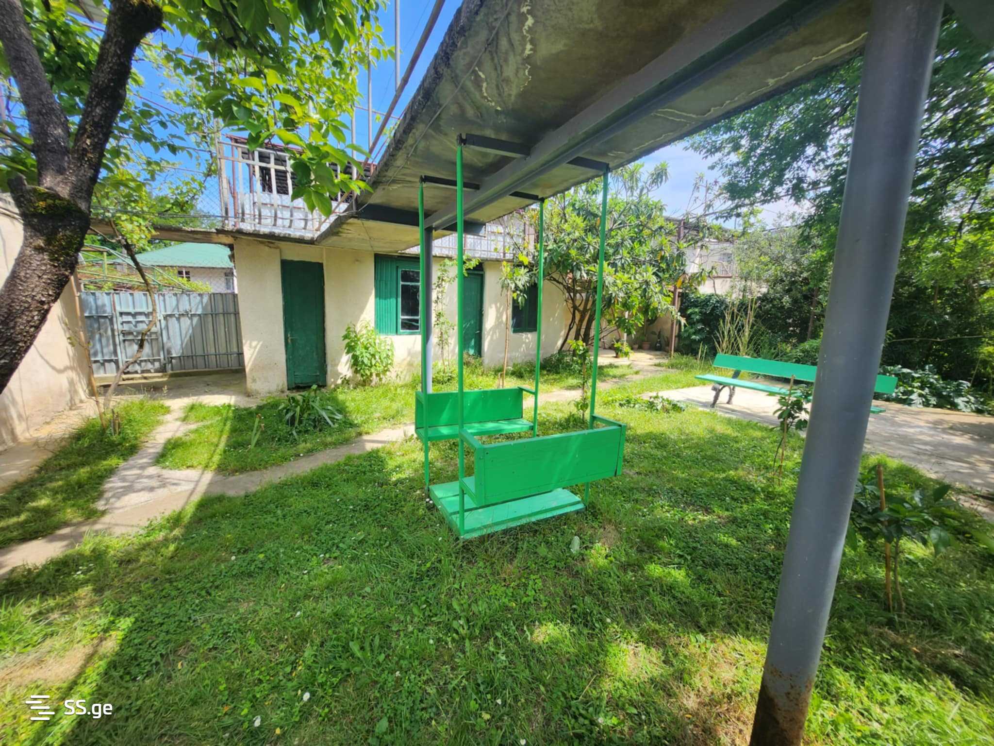 10 Room Private House For Sale view 12