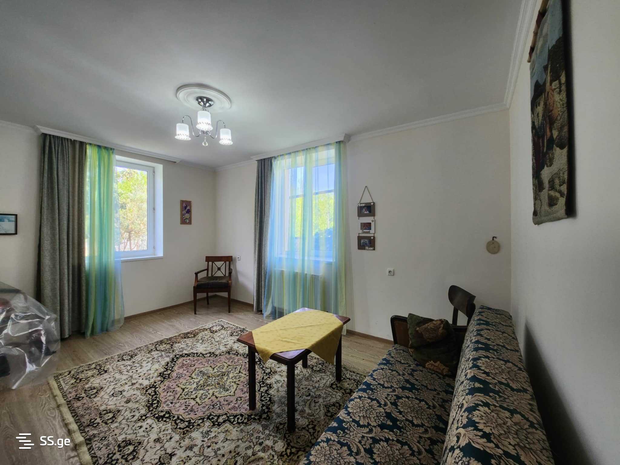 10 Room Private House For Sale view 6