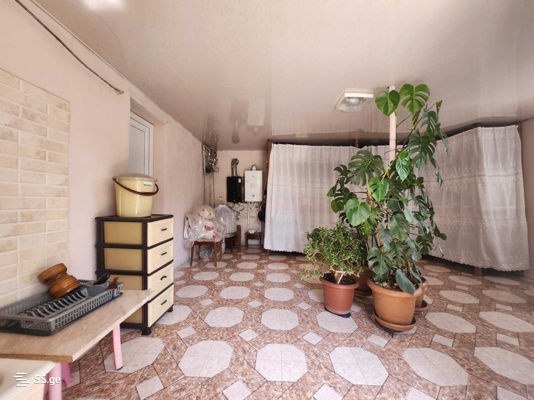 10 Room Private House For Sale view 10