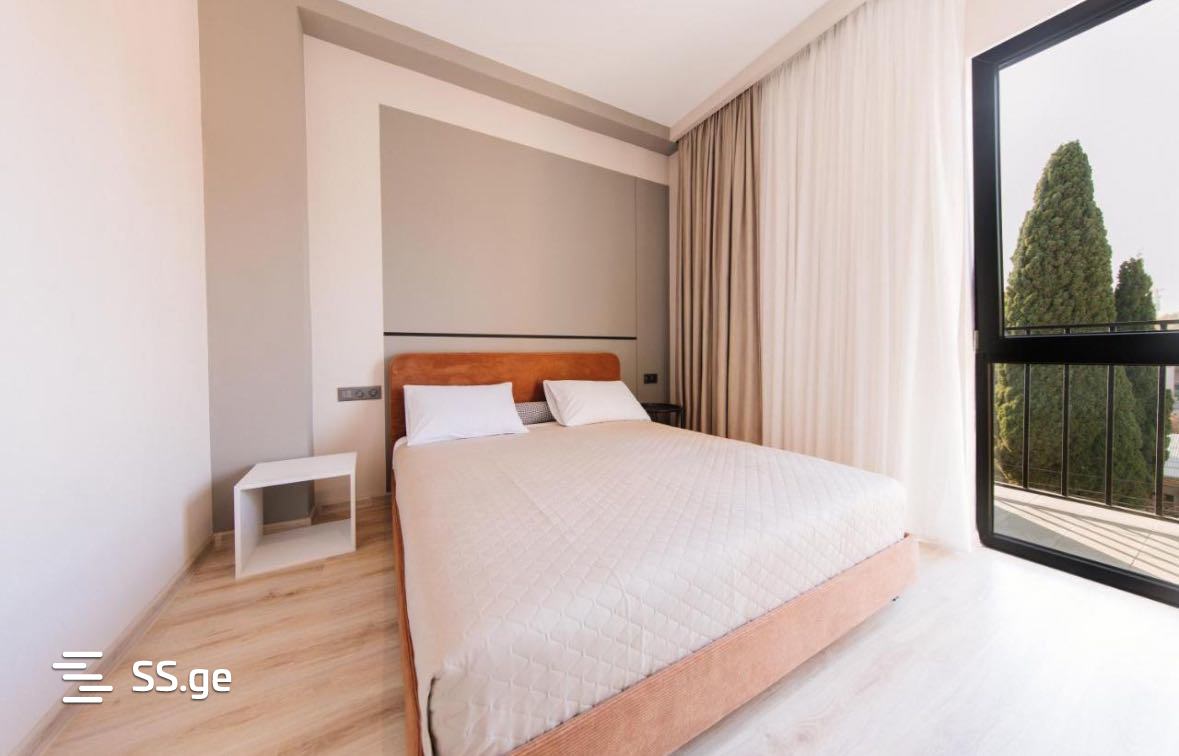 21 Room Hotel For Rent. Isani, 7 of 11